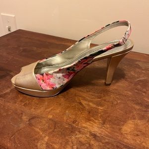 Anne Klein Floral and gold slingback platform  heels